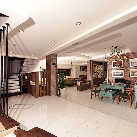 The Marions - Comfortable In Taksim 3* اسطنبول