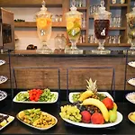 The Marions - Comfortable In Taksim اسطنبول