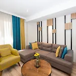 The Marions - Comfortable In Taksim