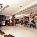 The Marions - Comfortable In Taksim 3* اسطنبول
