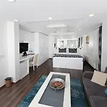 The Marions - Comfortable In Taksim فندق