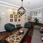 فندق The Marions - Comfortable In Taksim 3*
