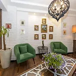 The Marions - Comfortable In Taksim 3* اسطنبول