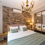 The Marions - Comfortable In Taksim 3*