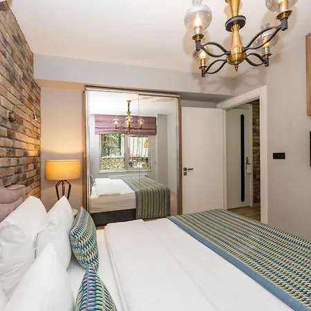 Hotel The Marions - Comfortable In Taksim Istambul