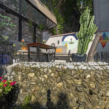 The Marions - Comfortable In Taksim 3*