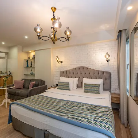 The Marions - Comfortable In Taksim Hotel 3*