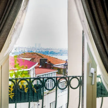 Hotel The Marions - Comfortable In Taksim