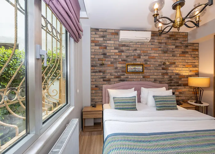 The Marions Special Category Taksim