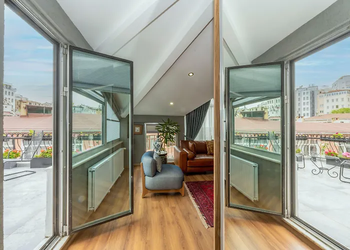 The Marions Special Category Taksim 3*