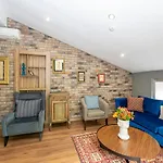 Hotel The Marions - Comfortable In Taksim